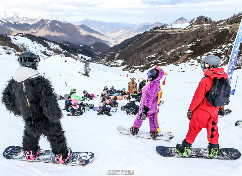 SNOWBOARD LA FAMILIA GUZET