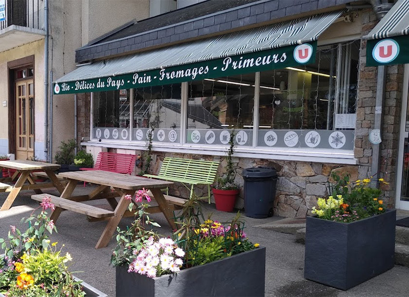 LE PETIT MARCHE AULUS